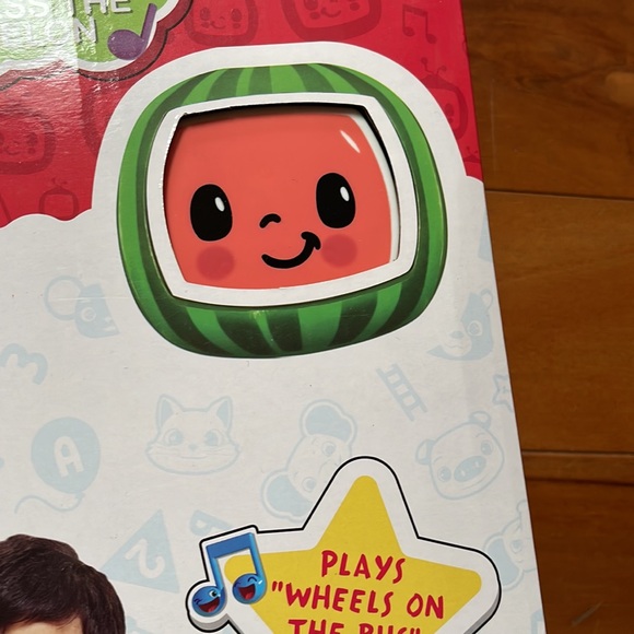 Coco melon musical play tent bus pop up play hut new in box - Picture 5 of 8